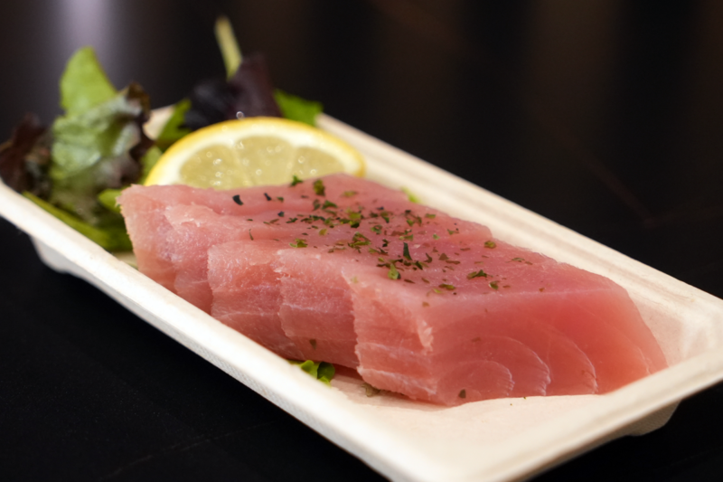 5 Pcs Salmon or Tuna Sashimi